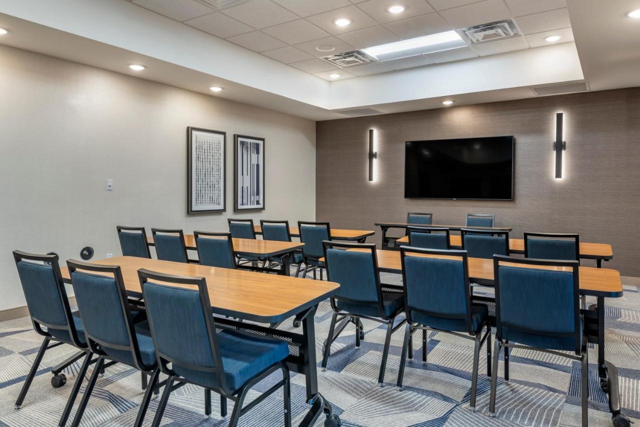 Hyatt Place Indianapolis Carmel Exterior photo
